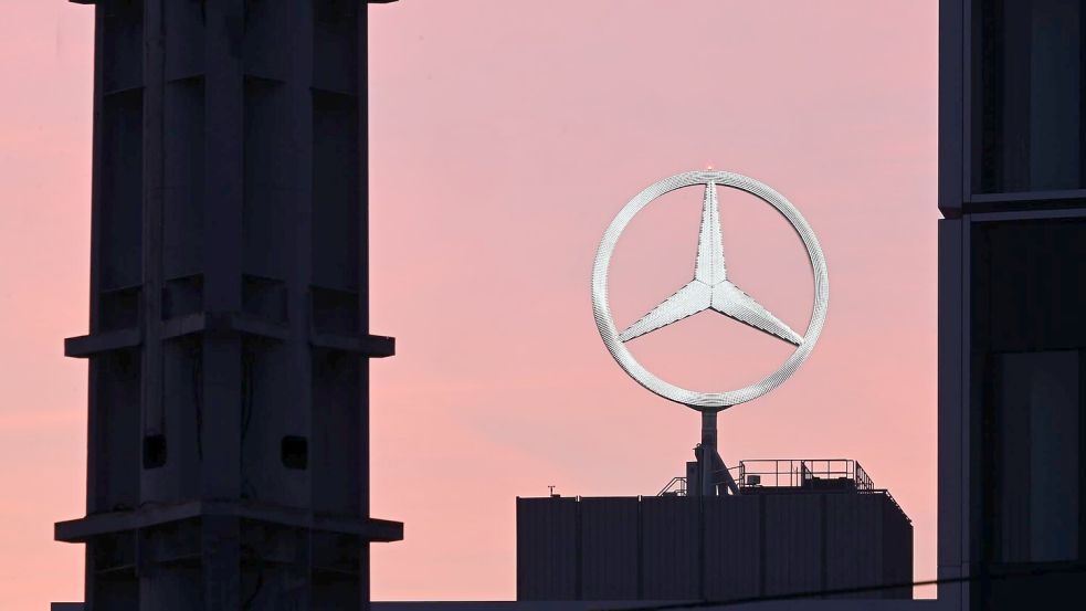 Mercedes-Benz bringt eine autonom fahrende S-Klasse auf den Markt. (Smbolbild) Foto: Bernd Weißbrod