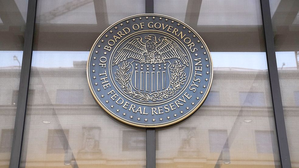 Die US-Notenbank hat den Leitzins erneut gesenkt. (Archivfoto) Foto: Jacquelyn Martin/AP/dpa