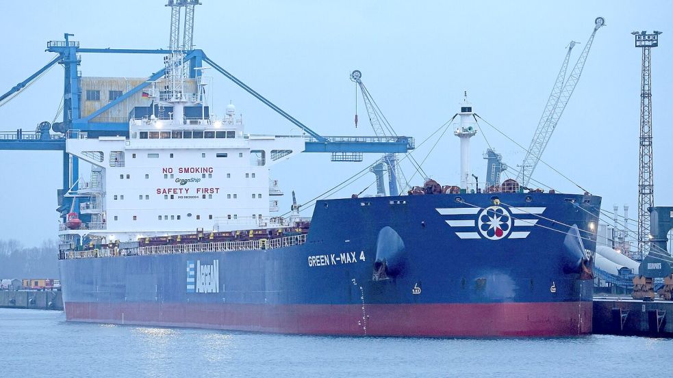 Der Wirtschaft droht laut Ifo eine lange Wachstumsschwäche. (Archivbild) Foto: Bernd Wüstneck