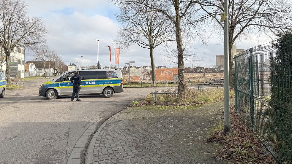 Rund 4.500 Menschen mussten ihre Wohnungen für die Sprengung verlassen. Foto: Michael Bauer/dpa