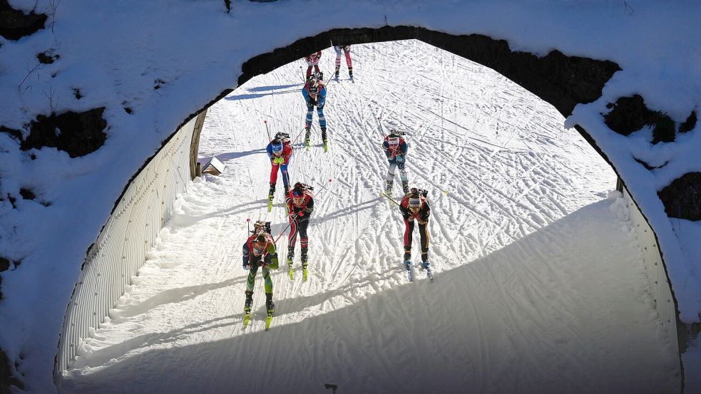 In Hochfilzen fand das zweite Staffelrennen des Olympia-Winters statt. Foto: Matthias Schrader/AP/dpa