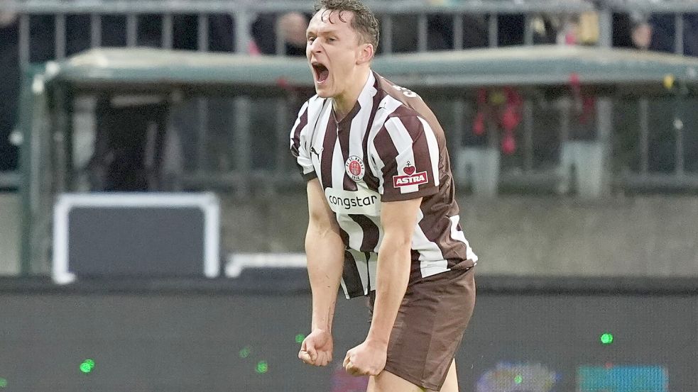 Große Freude: St. Paulis Martijn Kaars stellt gegen Heidenheim seine Torjäger-Qualitäten unter Beweis. Foto: Marcus Brandt