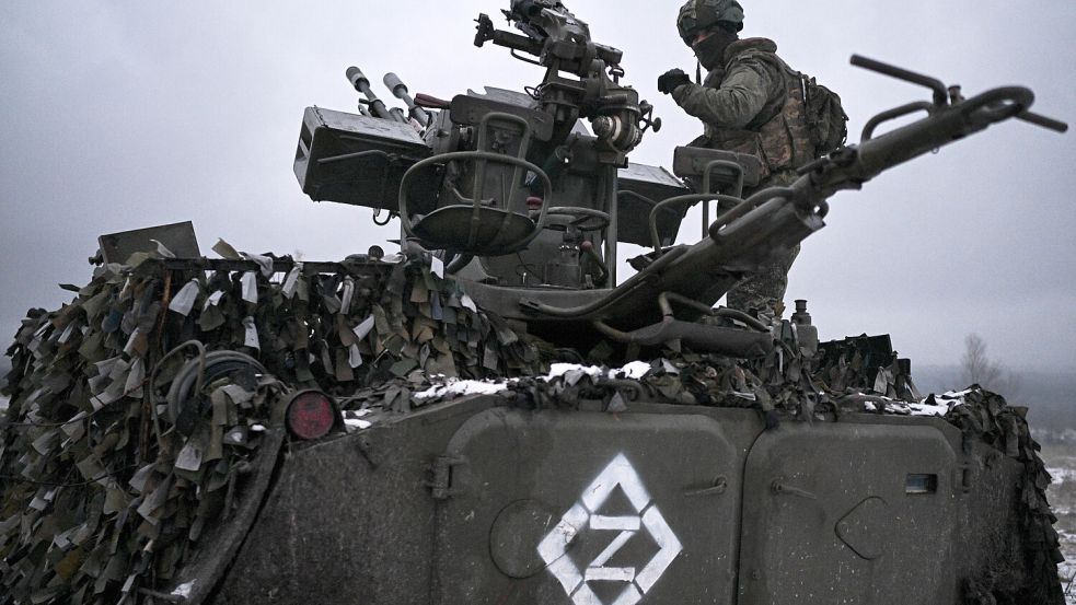 Russische Streitkräfte unweit der Front in der Ukraine. Foto: IMAGO/Sergey Bobylev