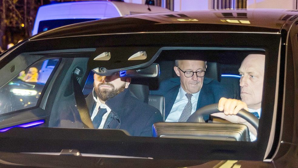 Für Bundeskanzler Friedrich Merz wäre es ein Debakel, wenn der von ihm unterstützte Vorschlag scheitert. (Archivbild) Foto: Geert Vanden Wijngaert/AP/dpa