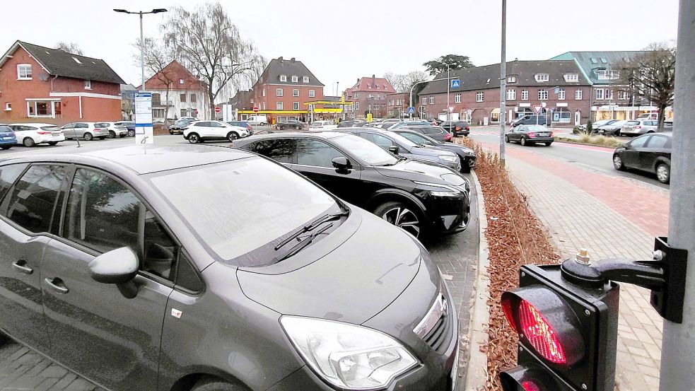 Die Parkfläche Friesenstraße/Bürgermeister-Ehrlenholtz-Straße wurde erneuert. Foto: Vera Vogt