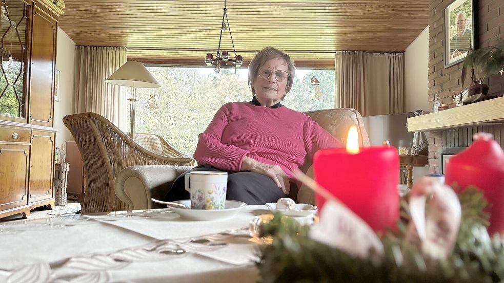 Erna Buss erinnert sich an die Weihnachten ihrer Kindheit. Foto: Dirk Hellmers