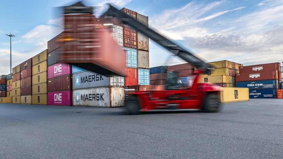 Höhere Zölle belasten die Exporte, aber es ist Erholung in Sicht. (Symbolbild) Foto: Oliver Berg