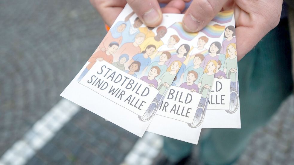 Bundeskanzler Friedrich Merz (CDU) schlägt Kritik wegen seiner „Stadtbild“-Aussage entgegen. (Archivbild) Foto: Stefan Puchner/dpa