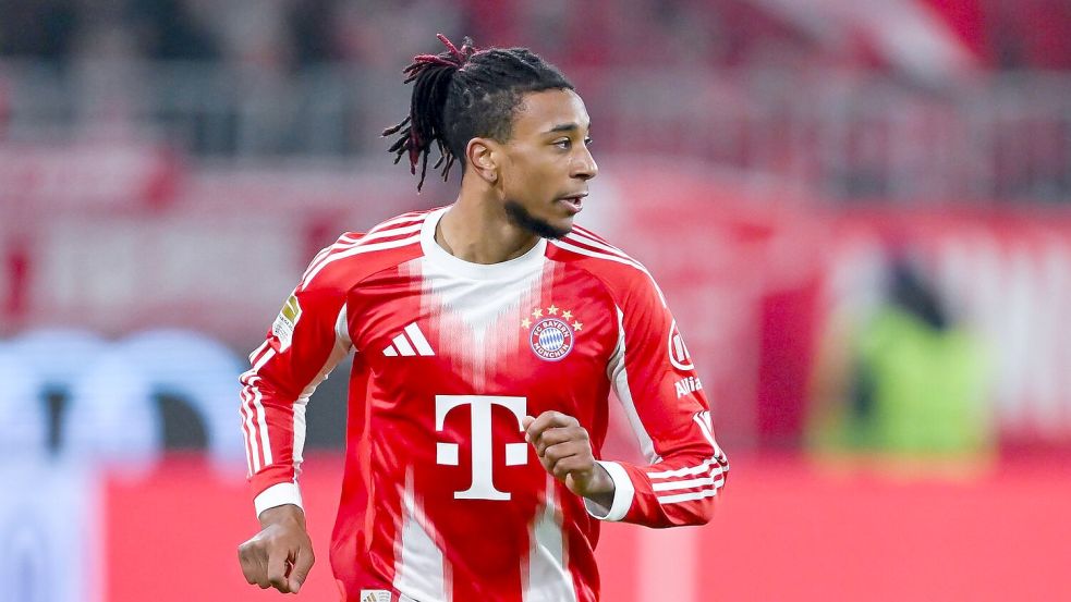 Michael Olise kann in Heidenheim nach einem Eingriff am Auge spielen. (Archivbild) Foto: Sven Hoppe