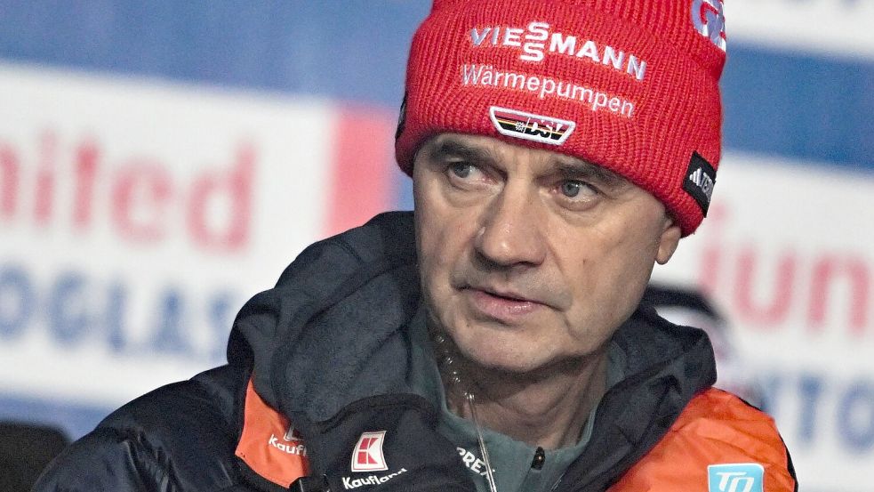 Bundestrainer Horngacher braucht aktuell neue Leistungsträger. (Archivbild) Foto: Hendrik Schmidt