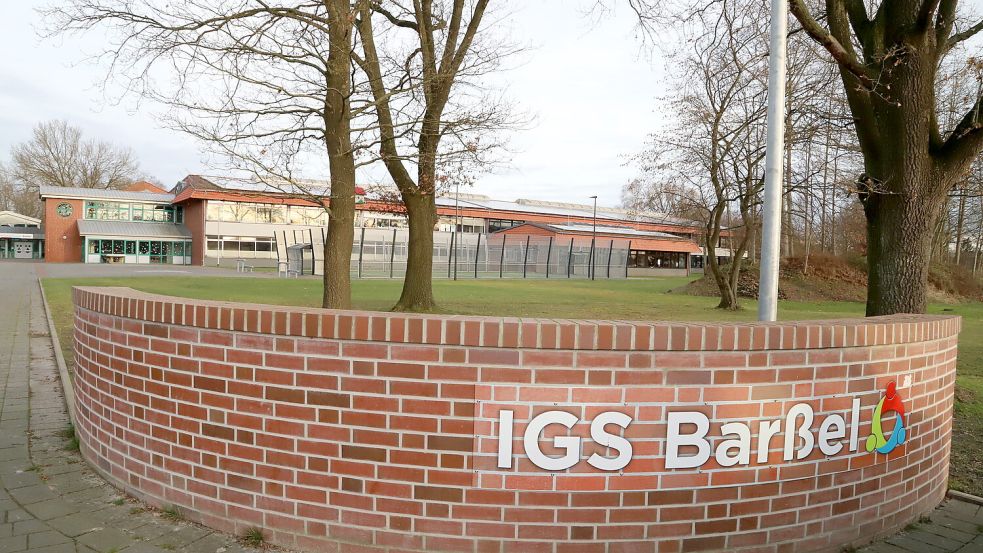Streitobjekt im Rat der Gemeinde Barßel: Die Sanierung des Schulgebäudes der IGS Barßel. Foto: Hans Passmann