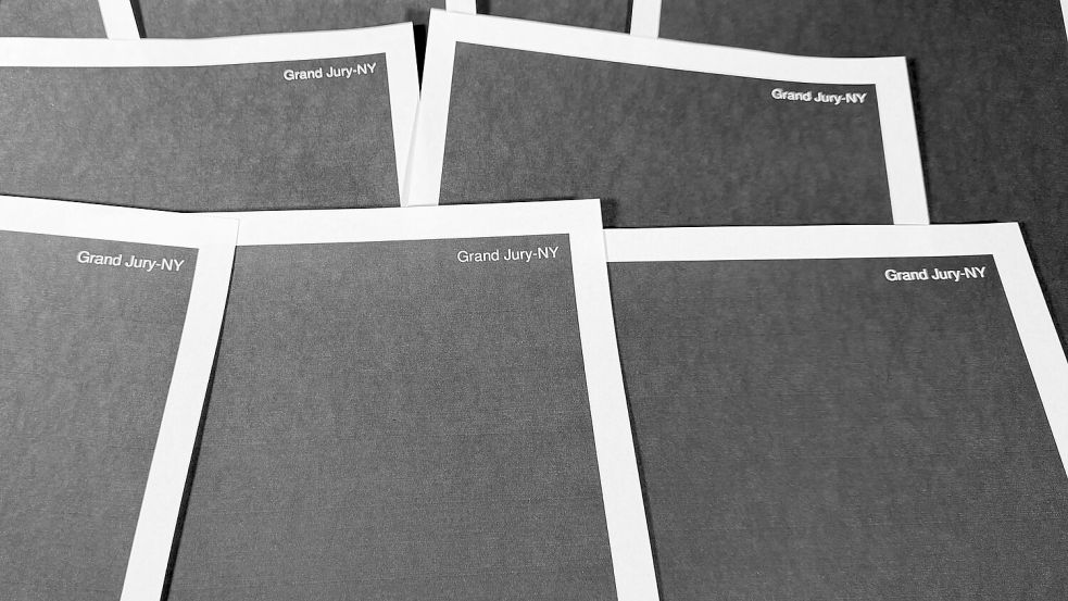 Die unvollständige Veröffentlichung des Materials zum Fall Epstein und die Schwärzung vieler Dokumente sorgen für Kritik. Foto: Jon Elswick/AP/dpa