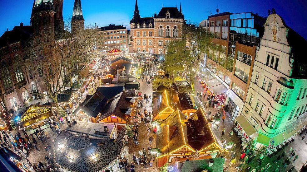 Der Lamberti-Markt in Oldenburg zieht viele Besucher an. Foto: Hauke-Christian Dittrich
