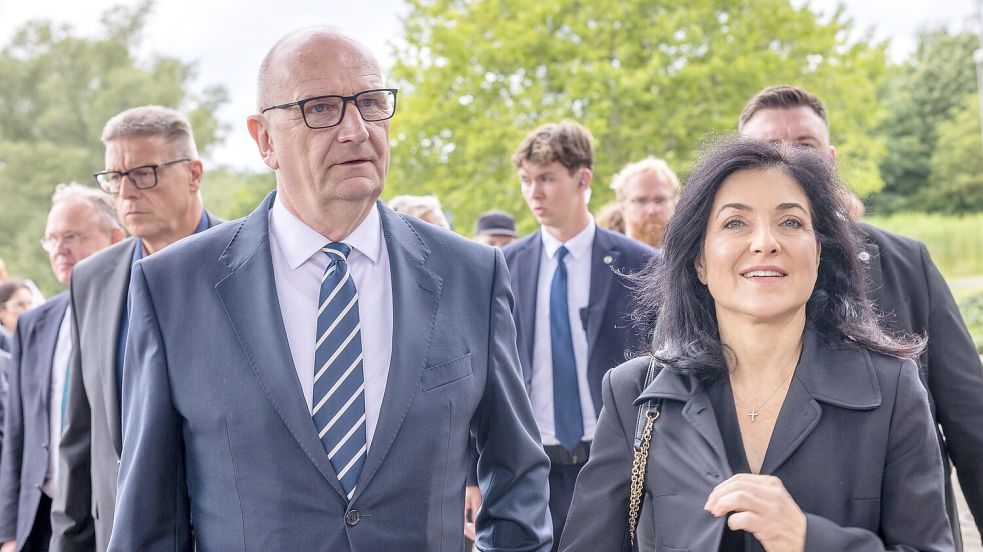 Brandenburgs Ministerpräsident Dietmar Woidke (SPD) erhofft sich von der Bundesregierung mehr Anstrengungen zur Senkung der Stromkosten (Archivbild). Foto: Frank Hammerschmidt