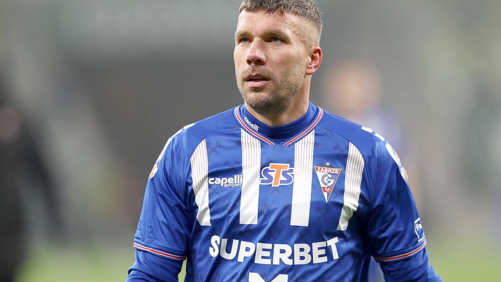 Lukas Podolski spielt mittlerweile für den polnischen Klub Gornik Zabrze. Foto: IMAGO/Newspix/Piotr Matusewicz