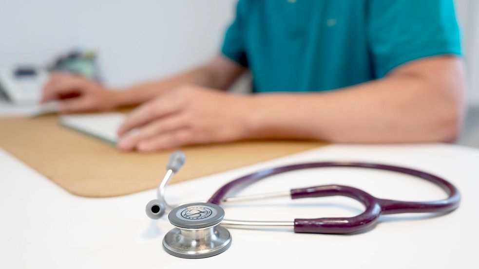 Könnte eine Gebühr unnötige Arztbesuche verringern? (Archivbild) Foto: Sebastian Kahnert