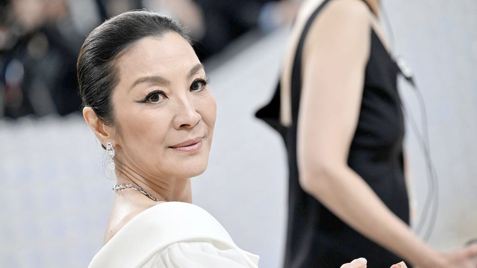 Schauspielerin Michelle Yeoh bekommt den Goldenen Ehrenbären. (Archivbild) Foto: Evan Agostini/Invision/AP/dpa
