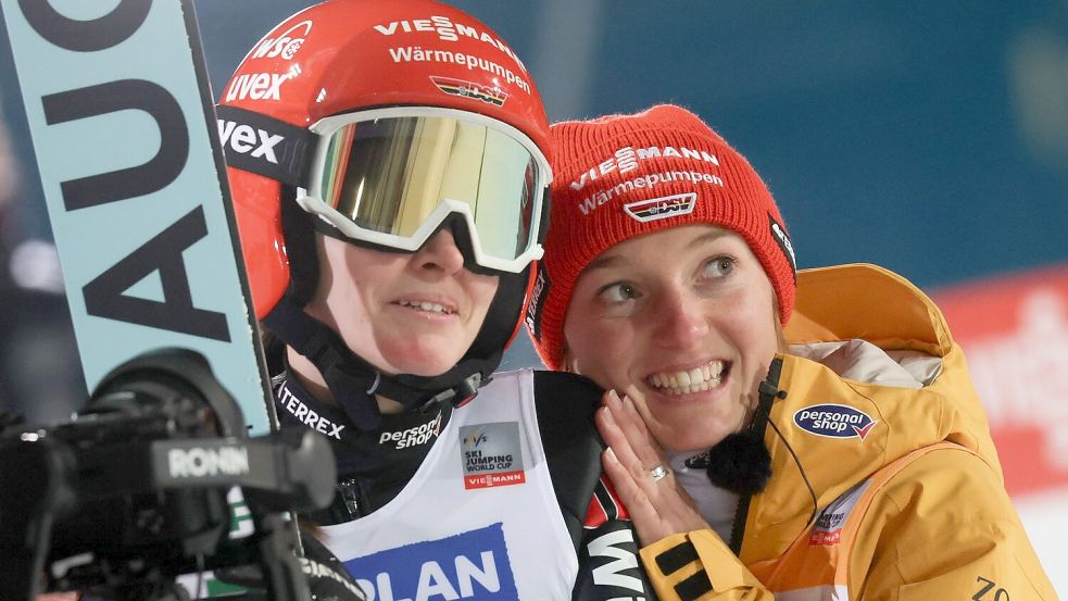 Freitag und Schmid pochen auf eine Vierschanzentournee. (Archivbild) Foto: Karl-Josef Hildenbrand