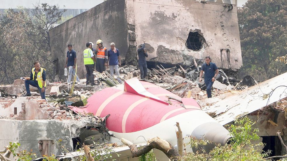 Der Absturz einer Boeing im indischen Ahmedabad war das schwerste Flugzeugunglück im Jahr 2025. (Archivbild) Foto: Ajit Solanki/AP/dpa