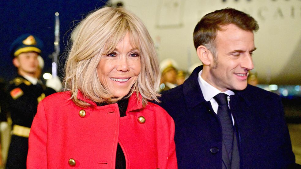 Kann sich freuen: Brigitte Macron, Ehefrau des französischen Präsidenten Emmanuel Macron, geht siegreich aus einem Prozess gegen mehrere Mobber hervor. Foto: Imago/Bestimage