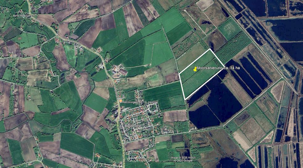 Auf dieser Karte von Google Maps haben die Unternehmer die 14 Hektar große Fläche, auf der das Moor saniert werden soll, eingezeichnet. Sie befindet sich in der Nähe von Bockhorst. Karte: Google Maps