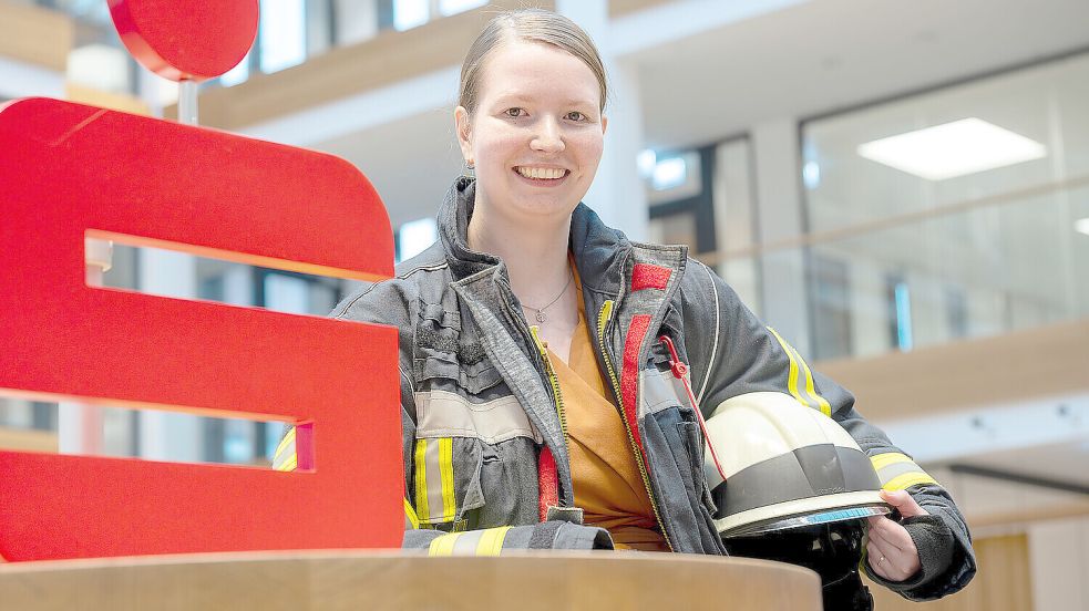 Jessica Zimmermann ist Feuerwehrfrau und Referentin für Nachhaltigkeit. Foto: Klaus Ortgies