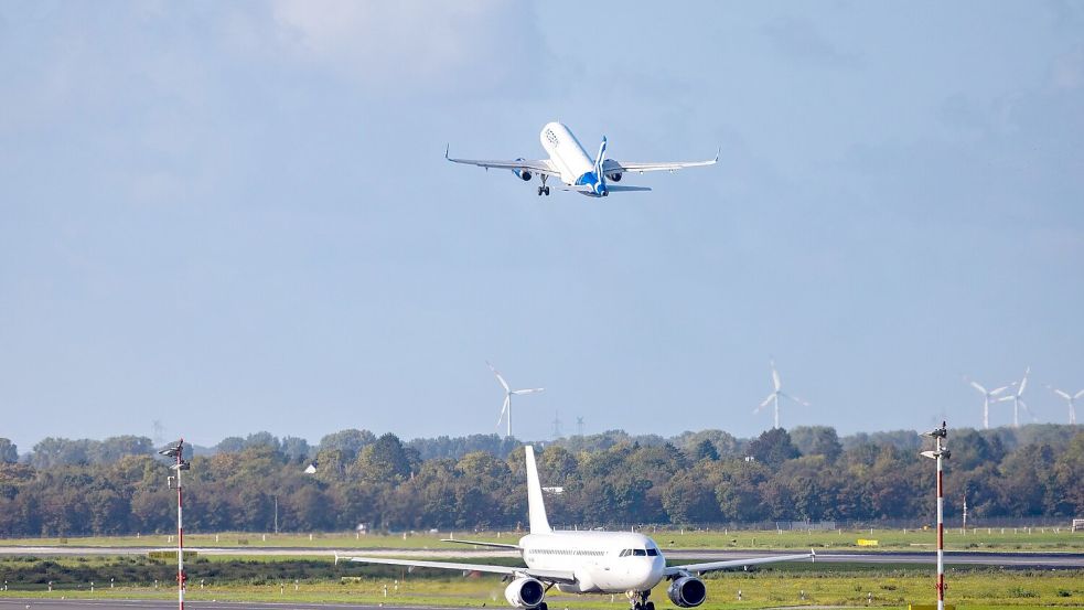 Nur ein Teil der Ausreisen von Menschen ohne gültigen Aufenthaltstitel wird mit staatlichen Mitteln gefördert. (Symbolbild) Foto: Thomas Banneyer