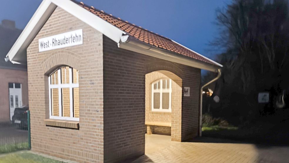 Die gemauerte Schutzhütte am Wanderweg steht erst seit einem guten halben Jahr. Foto: Grüneke