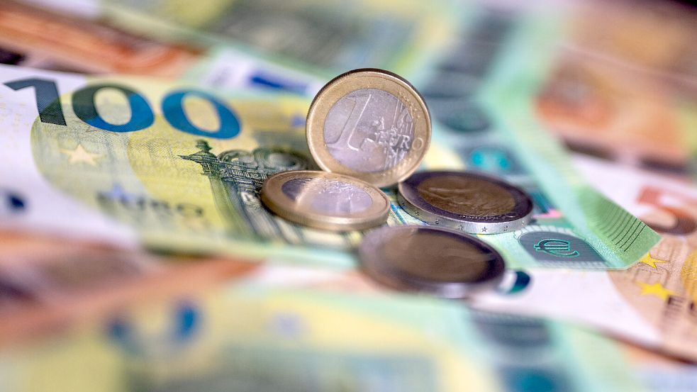 Geld ist in vielen Kommunen knapp. Symbolfoto: Monika Skolimowska/dpa