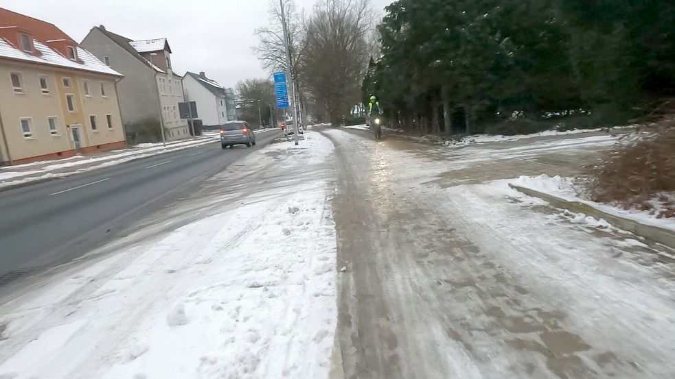Lebensgefährlich für Radfahrer: der Radweg an der Rheiner Landstraße in Osnabrück. Foto: Radreflektor