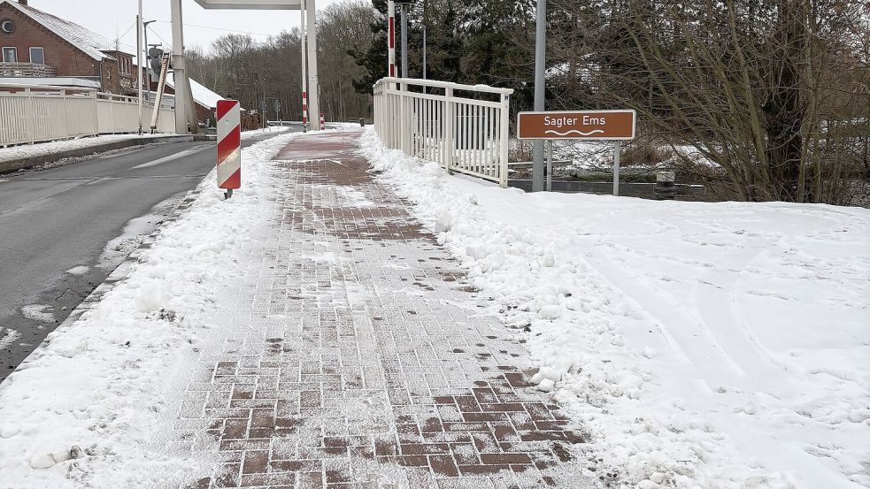 In Bokelesch wurde der Radweg zwischen Idafehn-Nord und der Sagter Ems auf 2,50 Meter verbreitert. Foto: Horst Kruse