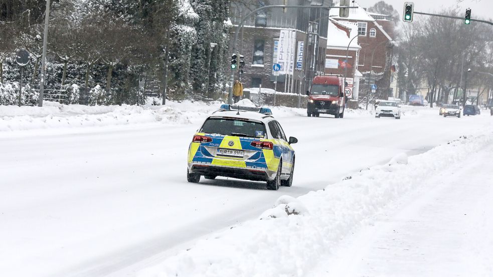 Der Freitag hat Ostfriesland in eine Schneelandschaft verwandelt. Am Wochenende bleibt es winterlich. Foto: Claus Hock