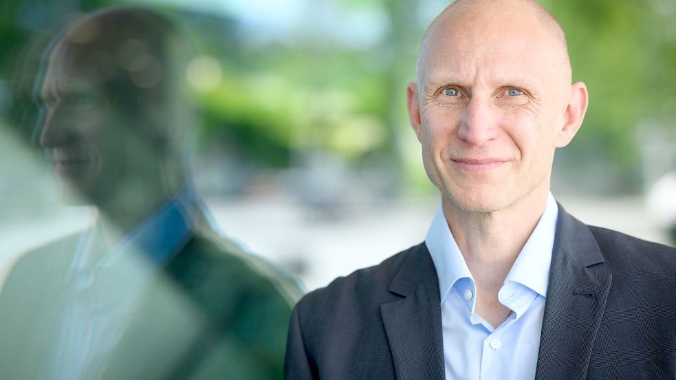 Andreas Roßkopf kümmert sich bei der Gewerkschaft der Polizei (GdP) um die Belange der Beschäftigten von Bundespolizei und Zoll. (Archivfoto) Foto: Bernd von Jutrczenka/dpa