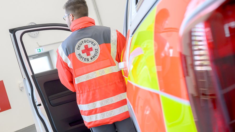 Neue Geländewagen Deutsches Rotes Kreuz in Niedersachsen Foto: dpa