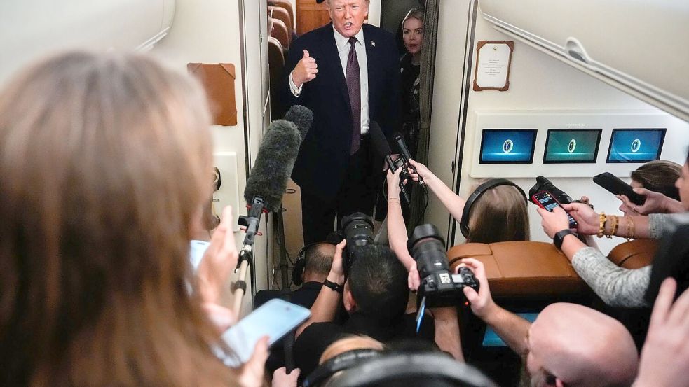 US-Präsident Trump übt Druck auf den Iran aus. Foto: Julia Demaree Nikhinson/AP/dpa