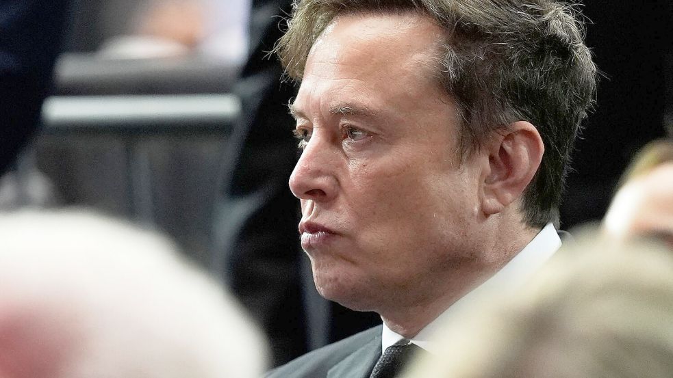 Schießt gegen die britische Regierung: Techmilliardär Elon Musk. (Archivbild) Foto: Julia Demaree Nikhinson/AP/dpa