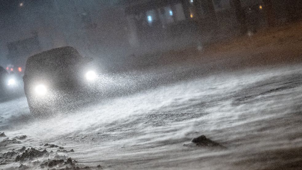In den vergangenen Tagen war es vielerorts kein Spaß, mit dem Auto zu fahren. Pflegedienste waren dennoch unterwegs. Symbolfoto: Klaus Ortgies