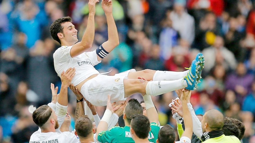 Arbeloa hat als Trainer im Elite-Fußball keine Erfahrung. (Archivfoto) Foto: Paul White/AP/dpa