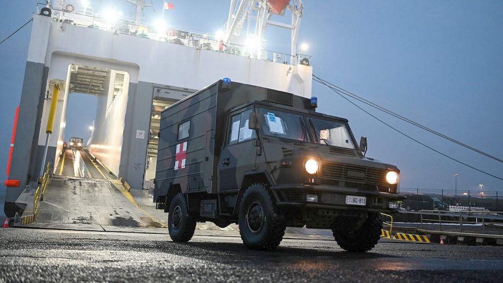Ziel der Truppenbewegungen ist der Truppenübungsplatz Bergen in Niedersachsen. Foto: Lars Penning