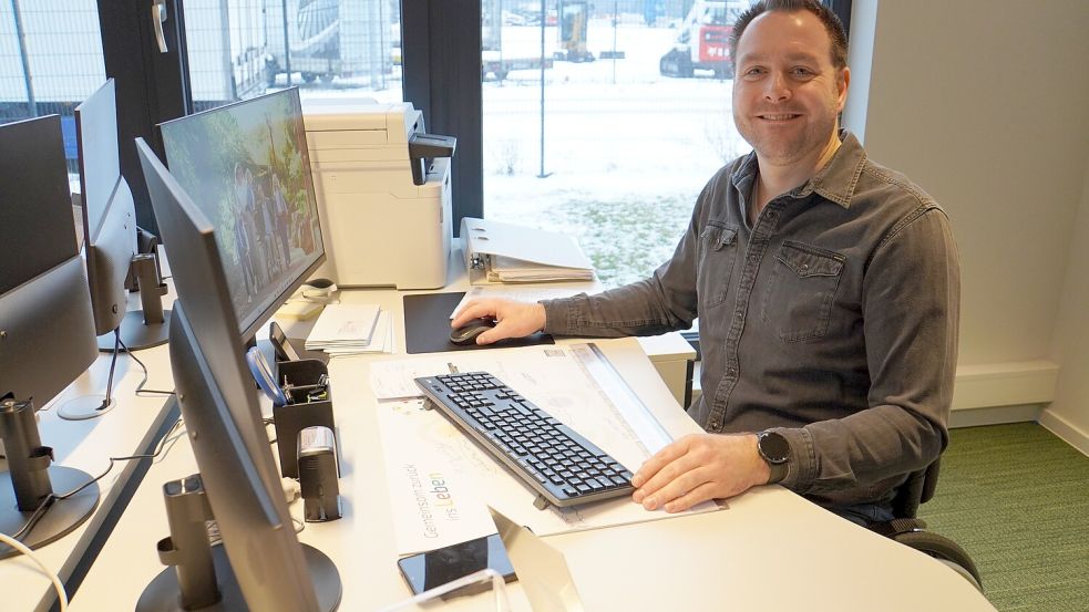 Sein Büro hat Christian Willenborg im Gewerbegebiet an der Sögeler Straße in Werlte bezogen. Foto: Mirco Moormann