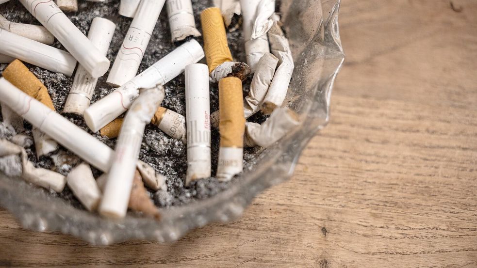 Rauchen hängt eng mit dem Risiko für Lungenkrebs zusammen. Foto: Hannes P Albert