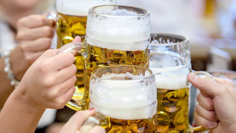 Alkohol ist in Deutschland laut Statistischem Bundesamt vergleichsweise günstig. Foto: Matthias Balk