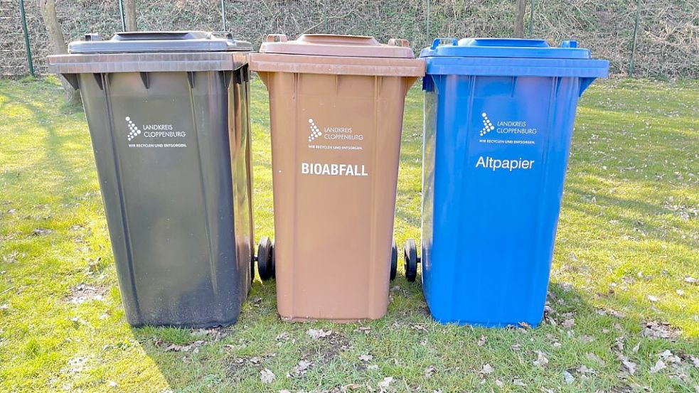 Die Gebührenmarken für Restabfall- und Biotonnen werden verschickt. Für Altpapiertonnen werden keine neuen Marken versandt. Foto: Landkreis Cloppenburg