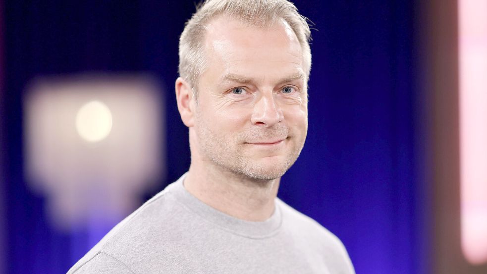 Schauspieler Hinnerk Schönemann bei der Aufzeichnung der WDR-Talkshow Kölner Treff im WDR Studio Bocklemünd. Köln, 17.04 Foto: www.imago-images.de