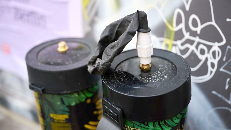 Der Konsum von Lachgas ist gerade für Minderjährige mit hohen Gesundheitsrisiken verbunden. (Symbolfoto) Foto: Annette Riedl