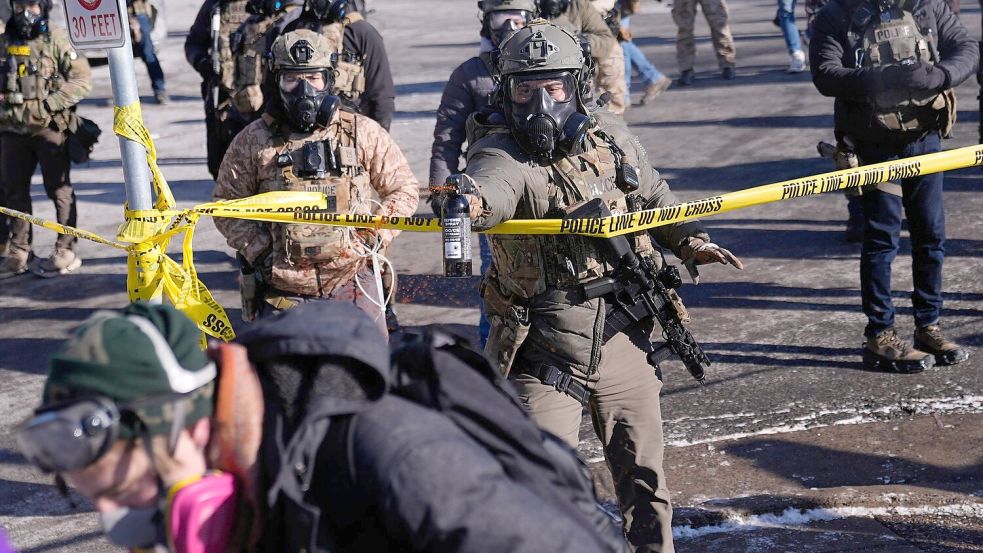 Ein Mann starb durch Schüsse eines Beamten in Minneapolis. Foto: Abbie Parr/AP/dpa