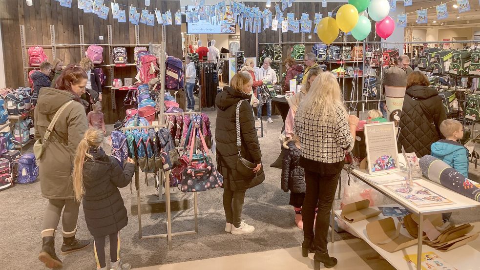 Die Beratungstage bieten Eltern und Kindern eine gute Gelegenheit, sicherzugehen, den passenden Ranzen zu finden.