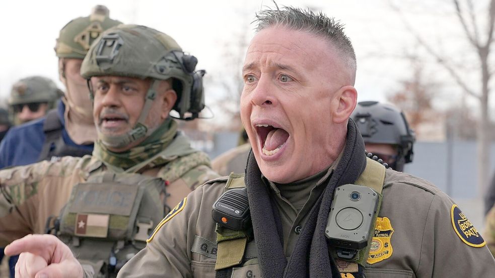 Greg Bovino gilt als Gesicht des rücksichtslosen Vorgehens der Abschiebebehörde ICE. (Archivfoto) Foto: Jen Golbeck/AP/dpa