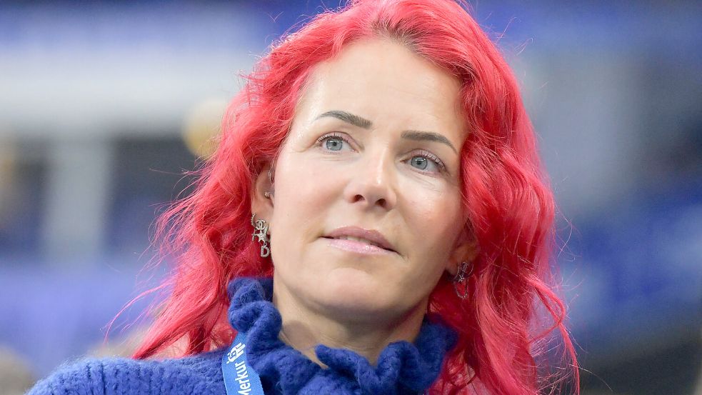 Dana Diekmeier, Ehefrau des ehemaligen Fußballprofis Dennis Diekmeier, hat ein Update zu ihrer krebskranken Tochter Delani gegeben. Foto: IMAGO/Jan Hübner