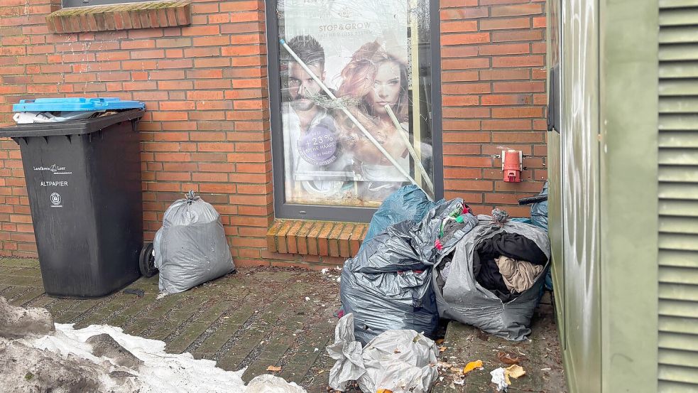 Der Müll wurde inzwischen entfernt. Foto: Lars Löschen